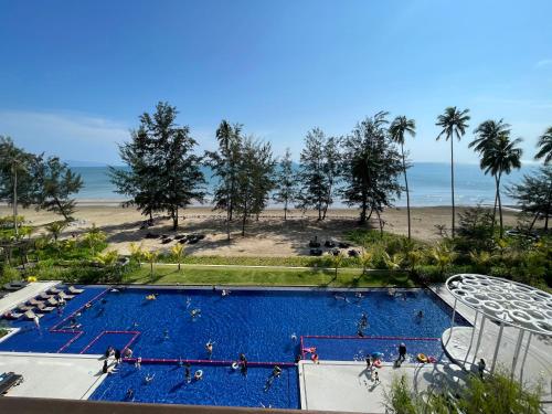 Sematan Roxy Beach Apartment,,2 star