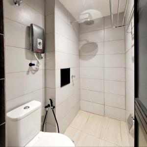 urban inn salak tinggi
