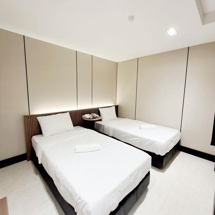 urban inn salak tinggi
