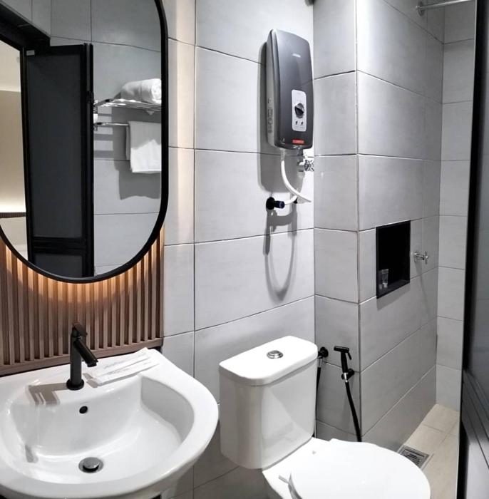 urban inn salak tinggi
