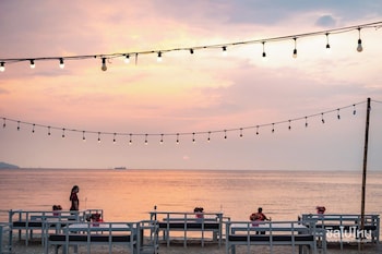 Atlantis Manor,,3 star