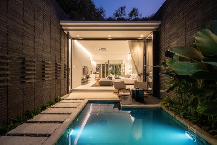 rhy a private pool villa