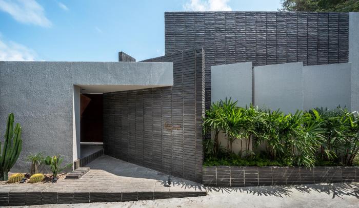 rhy a private pool villa
