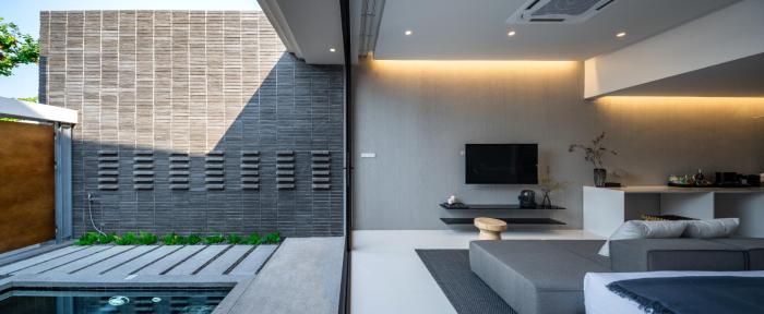 rhy a private pool villa