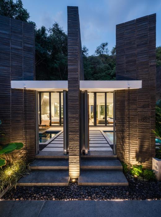 rhy a private pool villa