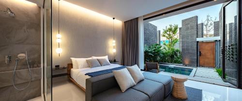 rhy a private pool villa