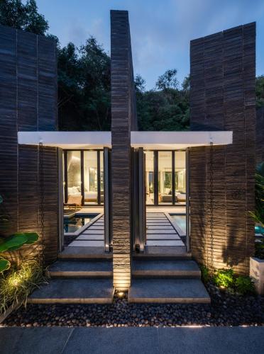 rhy a private pool villa