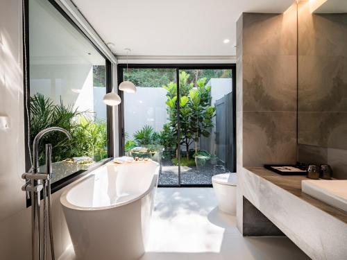 rhy a private pool villa