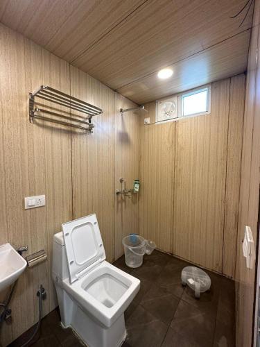 hotel divine ayodhya