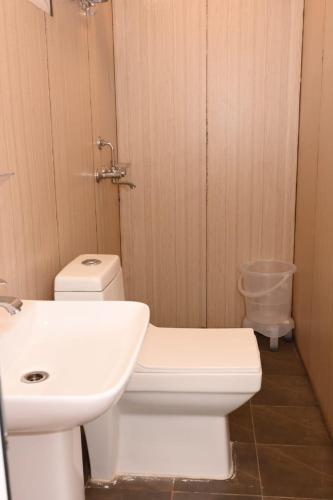 hotel divine ayodhya