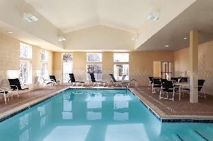 hampton inn and suites mystic