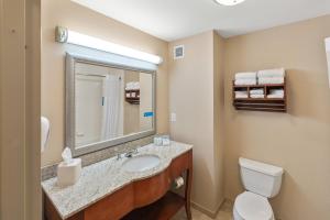 hampton inn and suites mystic