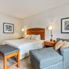 hampton inn and suites mystic