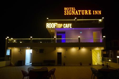 Hotel Signatureinn,,5 star