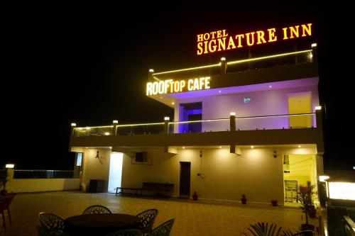 Hotel Signatureinn,,5 star