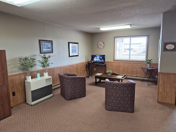 Economy Hotel Drayton,502 North Dakota 66,2 star