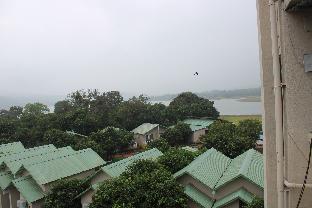 mango leaf lake resort