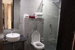 mango leaf lake resort