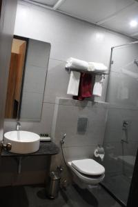 mango leaf lake resort