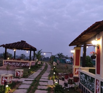 jamtara farmstay pench tiger reserve
