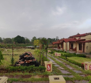 jamtara farmstay pench tiger reserve