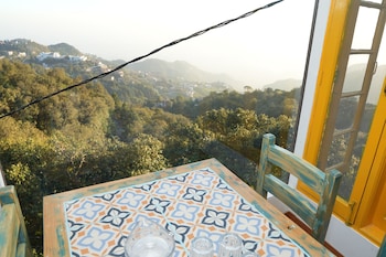 sansa by the woods manor mussoorie