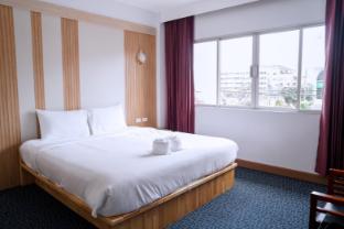 merlin hotel