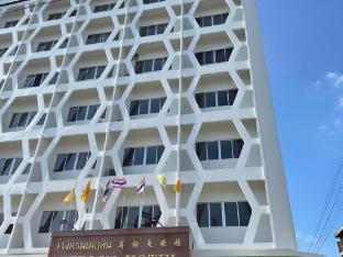 merlin hotel