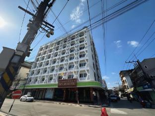merlin hotel