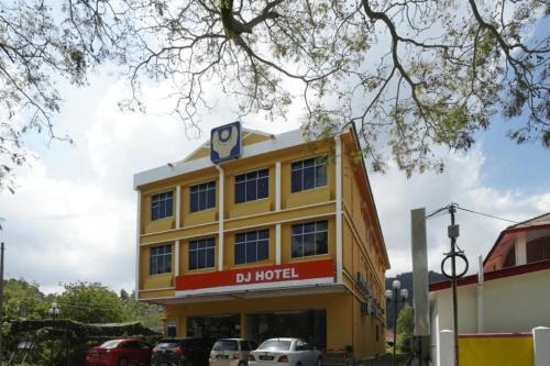 Dj Hotel Lumut,,1 star