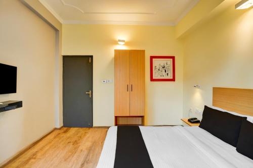 townhouse singapore mall