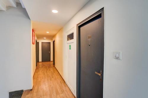 townhouse singapore mall