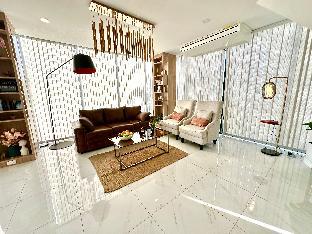 Rise Hotel Manage By Suwannachot Korat 1,,4 star