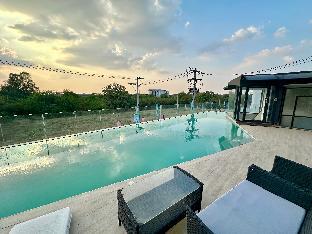 rise hotel manage by suwannachot korat 1