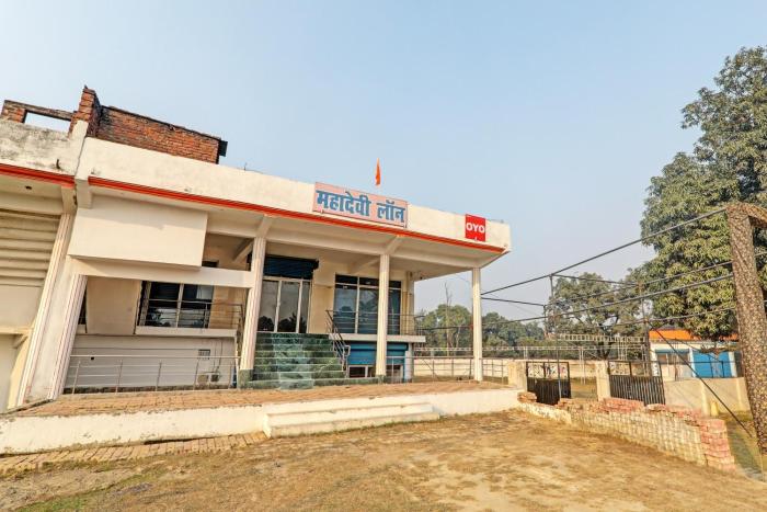 hotel o mahadevi lawn