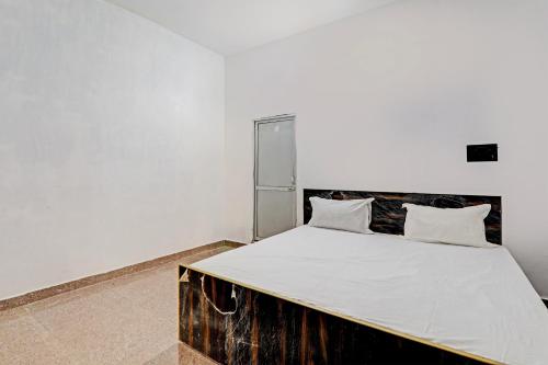 hotel o mahadevi lawn