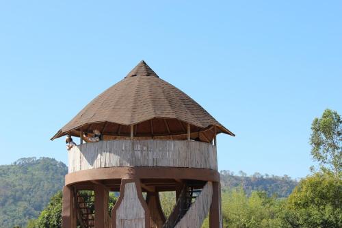 eco eyes village