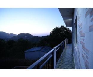 Family Home Stay,,2 star