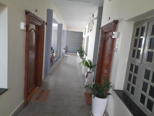 Abs Home Stay,Tirupati,,4 star