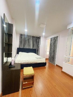 Athit Guest House,,2 star