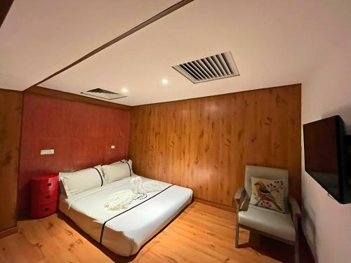 smile hotel shah alam icity