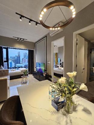 crystal suites at axon residence near pavilion