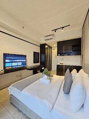 crystal suites at axon residence near pavilion
