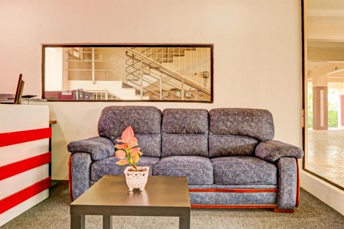 super collection o q suites madhapur