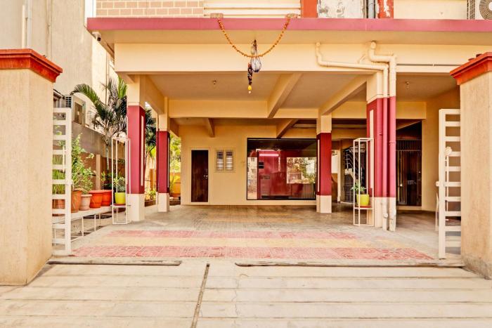 super collection o q suites madhapur