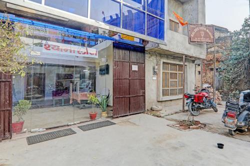 hotel o home shyama lodge