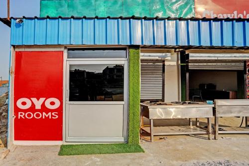 hotel o chawlas hotel and restaurant