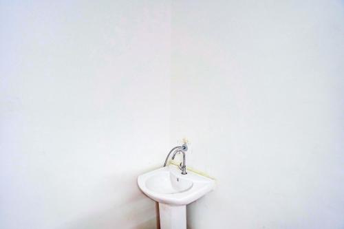 hotel o chawlas hotel and restaurant