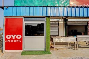 hotel o chawlas hotel and restaurant