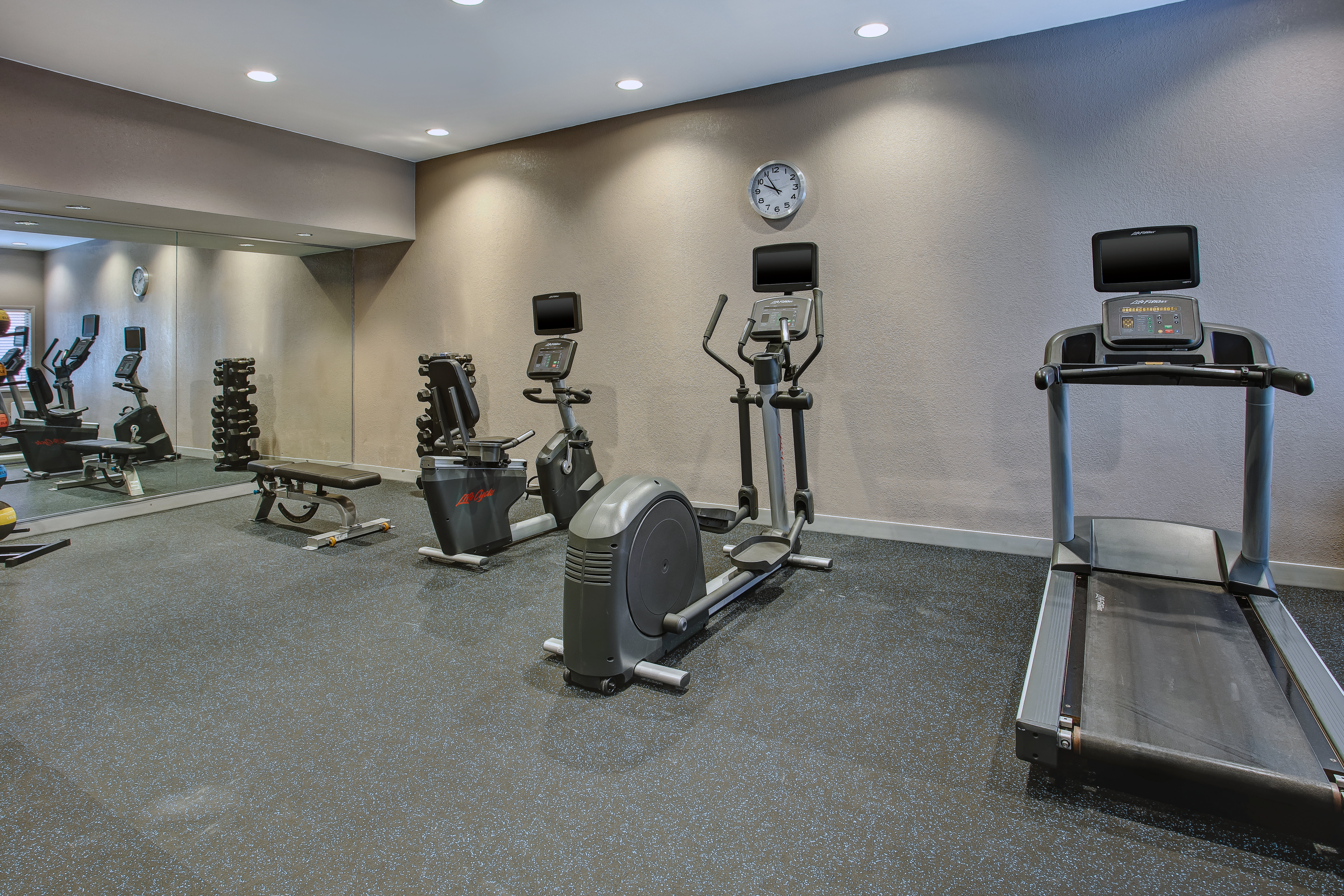 holiday inn express nashville airport by ihg